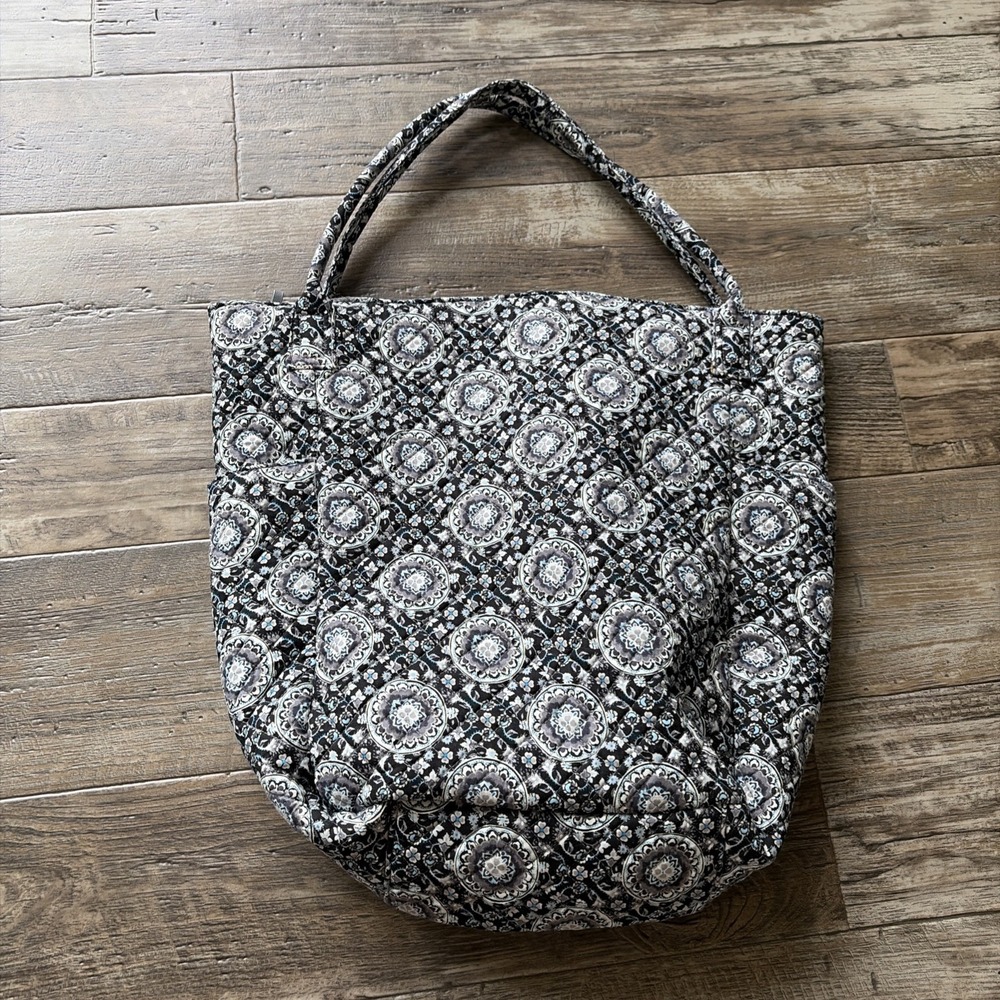 Vera Bradley Quilted‎ Charcoal Medallion Tote Bag W/ Top Zipper,  Side Pockets